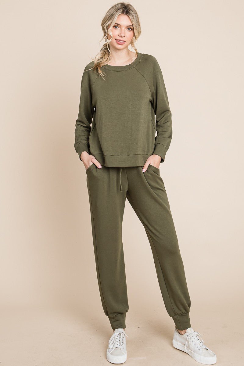 Olive round neck raglan sleeve top and pants lounge set, two-piece, slightly stretchy, polyester-rayon-spandex blend