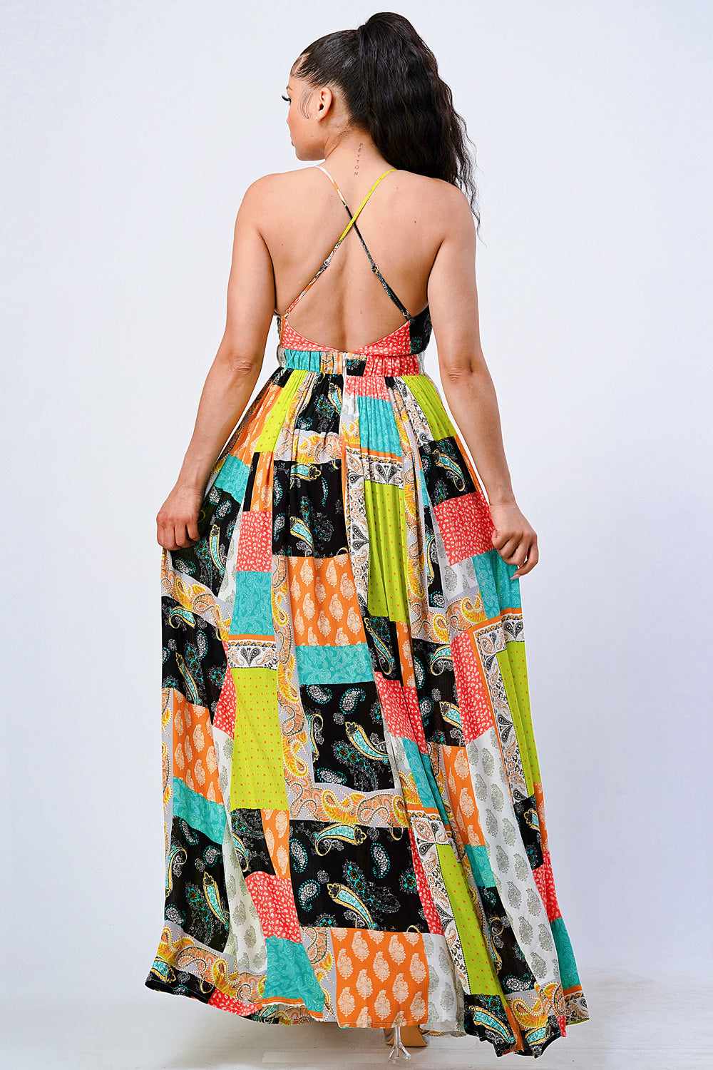Boho Chic Maxi Dress with Crossed Back Detail, V-neck, Sleeveless, Multicolor Patchwork, Perfect for Parties and Beach Vacations